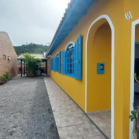 Casa 300M Da Praia Com Lindo Jardim! Florianópolis Екстериор снимка